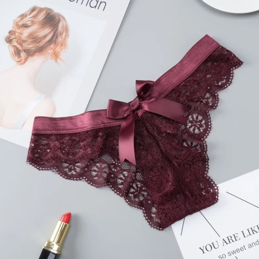 New Plum Bow & Lace Large Cheeky Panties